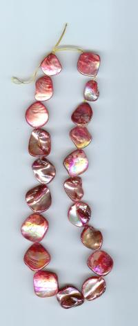 Billede: perler på snor ca. 40 cm, AB pink
