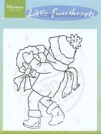 Billede: stempel lille dreng med julekrans, little sweethearts, marianne design, tc0827, førpris kr. 28,- nupris