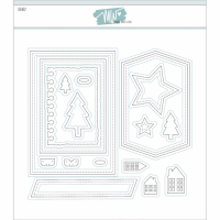 Billede: skæreskabelon Sketches 2 fra Made With Love indeholder 17 forskellige dies, blandt andet 2 rektangler med stitch, en label med ramme, 3 små huse, 2 små fotohjørner og et hul og hulforstærker til f.eks. at lave dine egne til og fra kort. Alle dies i sættet er lavet til at passe på A6 kort og er designet til at passe sammen med de skitser du kan finde på bagsiden af pakken. Her finder du 4 forskellige skitser der kun bruger dies fra dette sæt. Dette giver altid noget at tage udgangspunkt i, hvis man synes, det kan være svært at finde ideen eller komme i gang med et kort. Kombiner f.eks. med andre Sketches sæt for endnu flere kombinationsmuligheder. Udskårne størrelser ca.: Stor rektangel: 9,5x13,8 cm (kan fungerer som lag under rektangel i Sketches 1 - d63401), Lille rektangel: 7,5x10,5 cm(kan fungerer som lag under rektangel i Sketches 1 - d63401), Huse: 1,9x3 cm, 1,4x2 cm, 1x2,5 cm. Label m/ramme: 7,5x12 cm