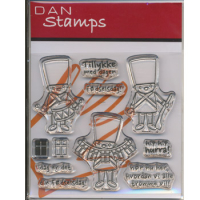 Billede: 3 små gardere med tromme, gevær og flagranke, Tillykke med dagen, fødselsdag!, hip hip hurra! i dag er det, din fødselsdag!, hør nu her hvordan vi alle tromme vil!, DAN Stamps
