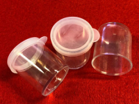Billede: Bøtte i plast med låg til opbevaring 20ml, 6 stk. Inkl. låg H: 3,5cm D: 3cm