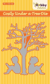 Billede: skæreskabelon 2 børn under et træ, NS HOBBY SOLUTION DIES “Cosily under a tree” HSDJ034, 90x102mm, førpris kr. 64,-, nupris