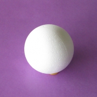 Billede: BESTILLINGSVARE styroporkugle 10cm, 10 stk. 