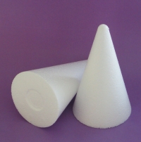 Billede: BESTILLINGSVARE Styropor kegle 12cm 10 stk (bund 7cmx højde 12cm)