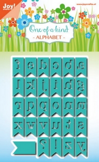 Billede: skæreskabelon alfabet på bannerflag, Alphabet Banner” 6002/0799, 17x29mm & 34,5x19mm, joy, førpris kr. 196,- nupris
